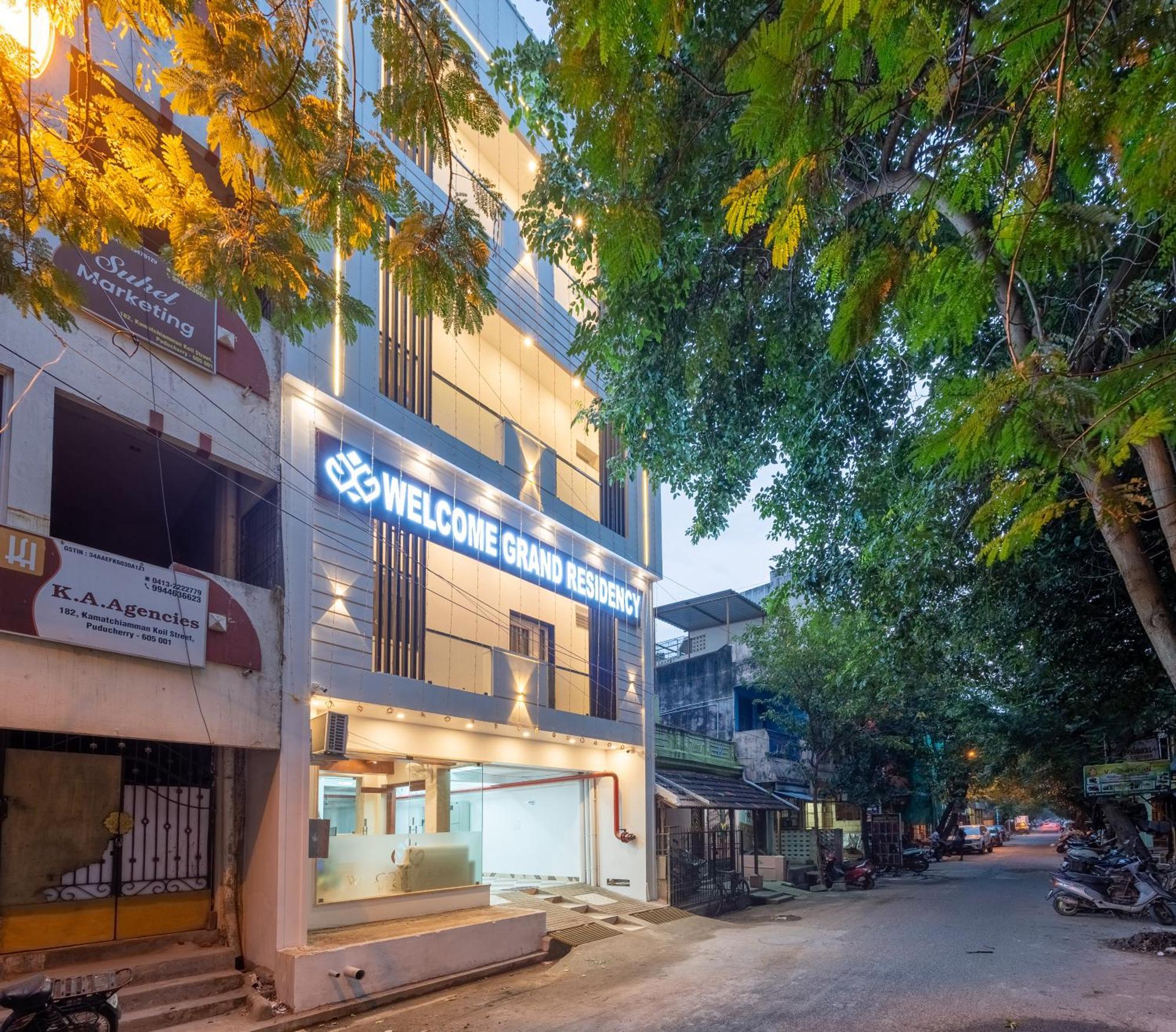 Welcome Grand Residency Pondicherry Exterior photo