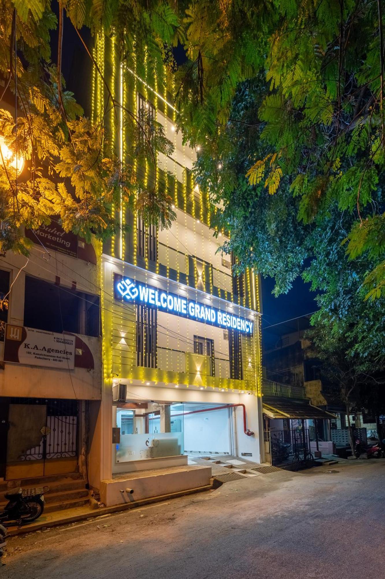 Welcome Grand Residency Pondicherry Exterior photo